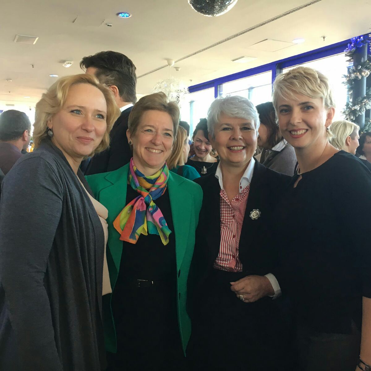 Anita Falamić u razdoblju rada u međunarodnom okruženju